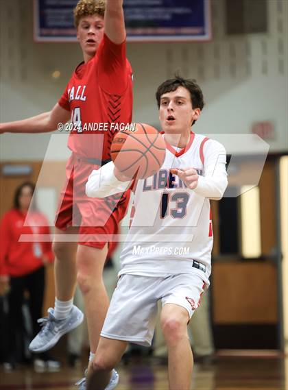 Thumbnail 2 in Wall Township vs Jackson Liberty photogallery.