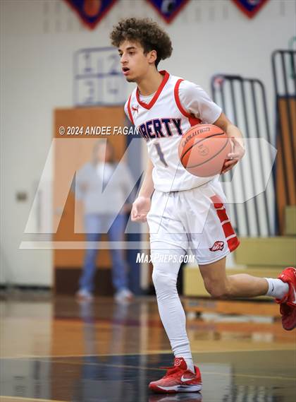 Thumbnail 3 in Wall Township vs Jackson Liberty photogallery.