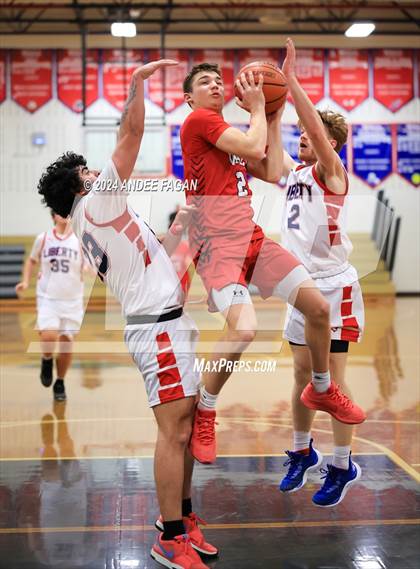 Thumbnail 3 in Wall Township vs Jackson Liberty photogallery.