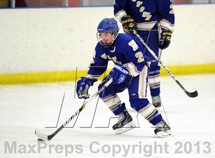 Thumbnail 1 in Wilton vs. Newtown (Milford Jamboree Consolation) photogallery.