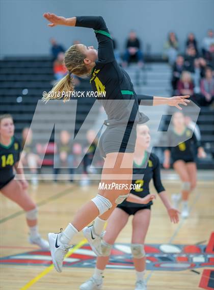 Thumbnail 1 in Bishop Blanchet vs. Bellevue (WIAA 3A SeaKing District Tournament) photogallery.