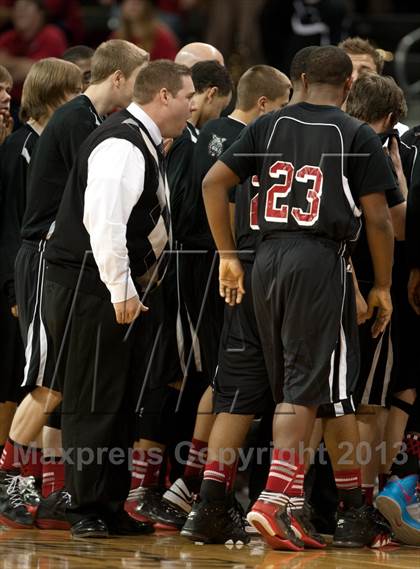 Thumbnail 1 in Newport vs Dixie (KHSAA Ninth Region) photogallery.