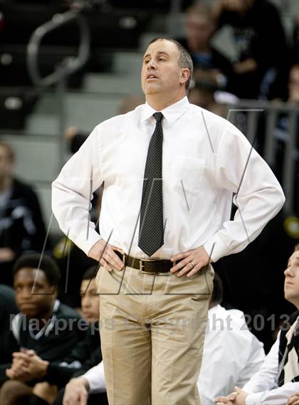 Thumbnail 2 in Newport vs Dixie (KHSAA Ninth Region) photogallery.