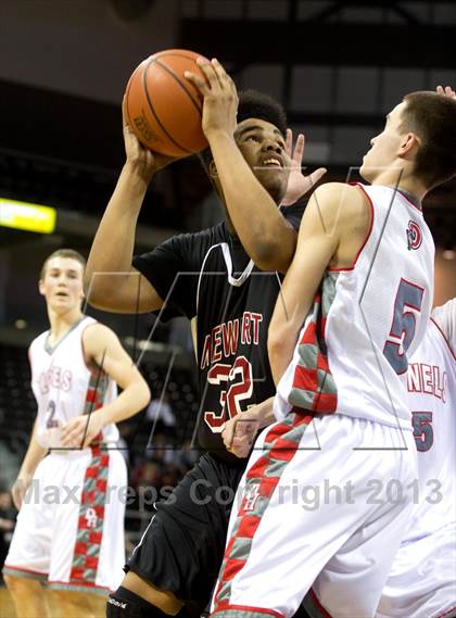 Thumbnail 1 in Newport vs Dixie (KHSAA Ninth Region) photogallery.