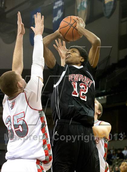 Thumbnail 1 in Newport vs Dixie (KHSAA Ninth Region) photogallery.