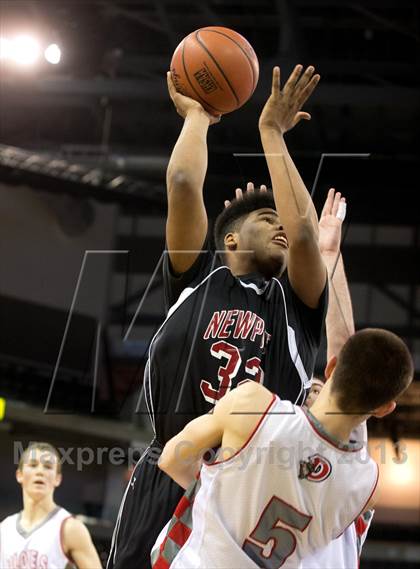 Thumbnail 2 in Newport vs Dixie (KHSAA Ninth Region) photogallery.