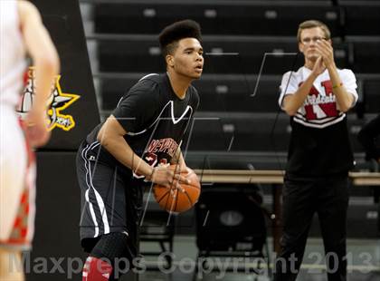 Thumbnail 2 in Newport vs Dixie (KHSAA Ninth Region) photogallery.