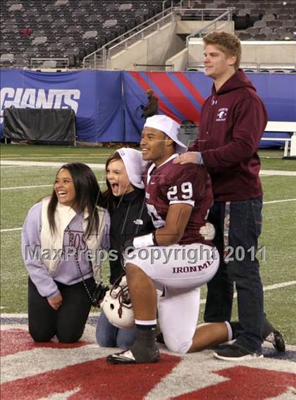 Thumbnail 3 in Don Bosco vs. Bergen Catholic (NJSIAA Non-Public Group 4 Final)  photogallery.