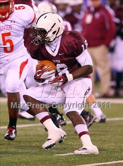 Thumbnail 3 in Don Bosco vs. Bergen Catholic (NJSIAA Non-Public Group 4 Final)  photogallery.