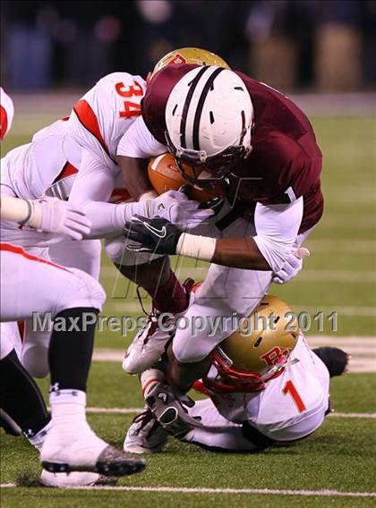 Thumbnail 3 in Don Bosco vs. Bergen Catholic (NJSIAA Non-Public Group 4 Final)  photogallery.