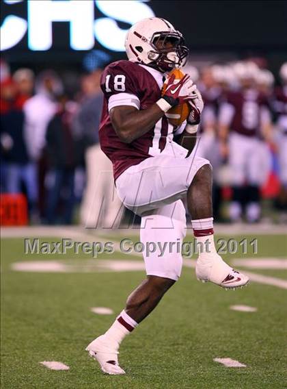 Thumbnail 3 in Don Bosco vs. Bergen Catholic (NJSIAA Non-Public Group 4 Final)  photogallery.