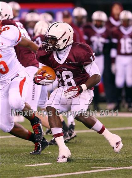 Thumbnail 2 in Don Bosco vs. Bergen Catholic (NJSIAA Non-Public Group 4 Final)  photogallery.