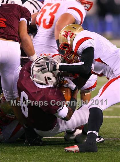 Thumbnail 3 in Don Bosco vs. Bergen Catholic (NJSIAA Non-Public Group 4 Final)  photogallery.