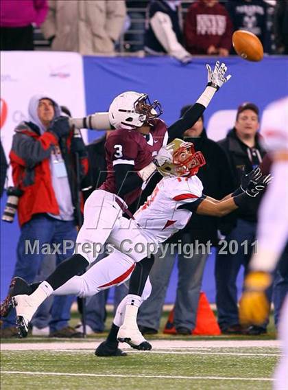 Thumbnail 2 in Don Bosco vs. Bergen Catholic (NJSIAA Non-Public Group 4 Final)  photogallery.