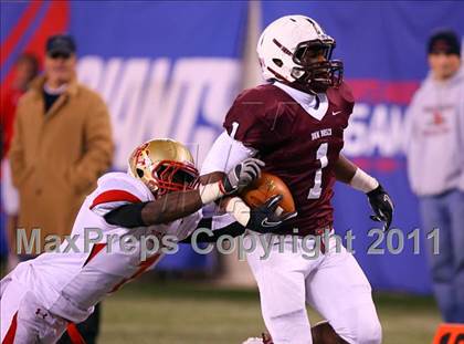 Thumbnail 3 in Don Bosco vs. Bergen Catholic (NJSIAA Non-Public Group 4 Final)  photogallery.