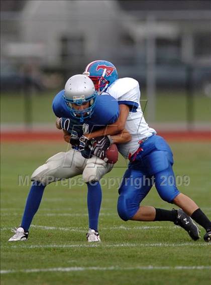 Thumbnail 2 in Medina @ Newfane photogallery.