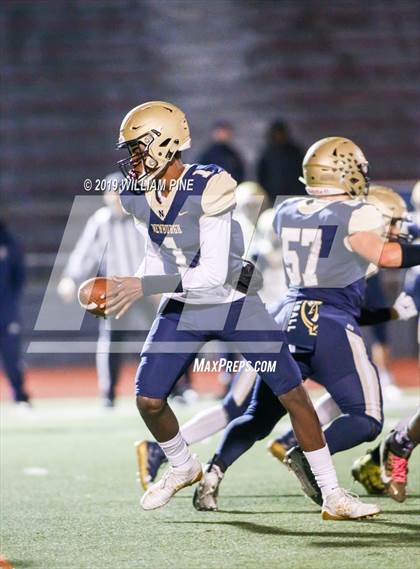 Thumbnail 1 in Monroe-Woodbury vs. Newburgh Free Academy (Section 9 Class AA Semifinal) photogallery.