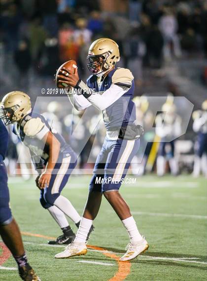 Thumbnail 2 in Monroe-Woodbury vs. Newburgh Free Academy (Section 9 Class AA Semifinal) photogallery.