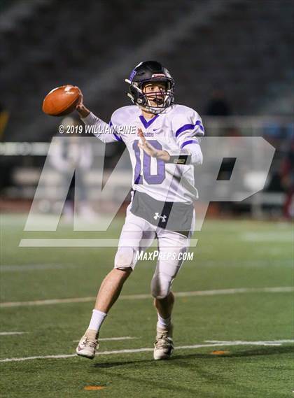 Thumbnail 3 in Monroe-Woodbury vs. Newburgh Free Academy (Section 9 Class AA Semifinal) photogallery.