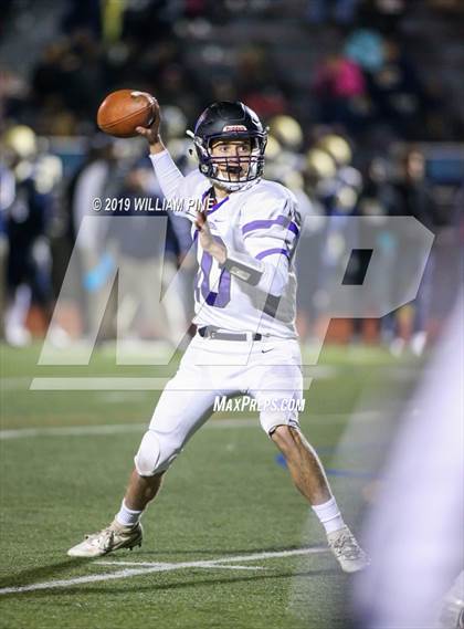 Thumbnail 3 in Monroe-Woodbury vs. Newburgh Free Academy (Section 9 Class AA Semifinal) photogallery.