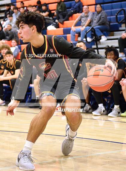 Thumbnail 3 in Coronado vs Clovis West (Tarkanian Classic) photogallery.