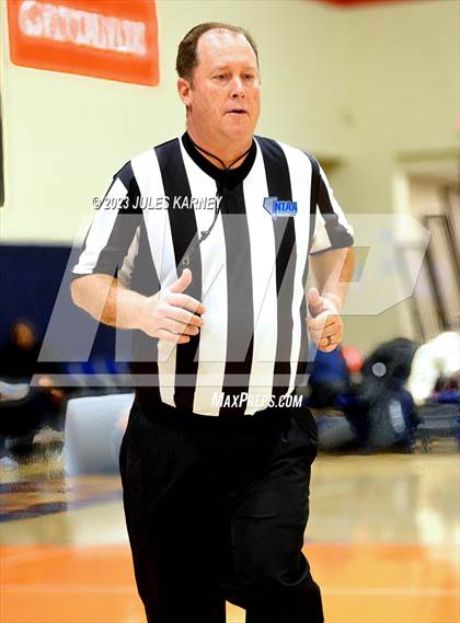 Thumbnail 1 in Coronado vs Clovis West (Tarkanian Classic) photogallery.