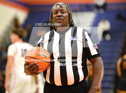 Thumbnail 3 in Coronado vs Clovis West (Tarkanian Classic) photogallery.