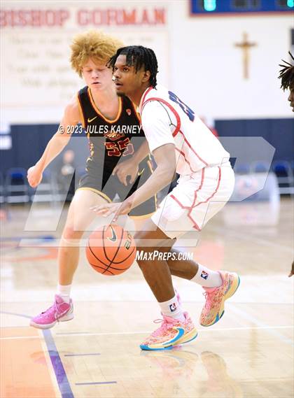 Thumbnail 3 in Coronado vs Clovis West (Tarkanian Classic) photogallery.