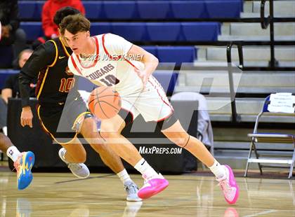 Thumbnail 2 in Coronado vs Clovis West (Tarkanian Classic) photogallery.