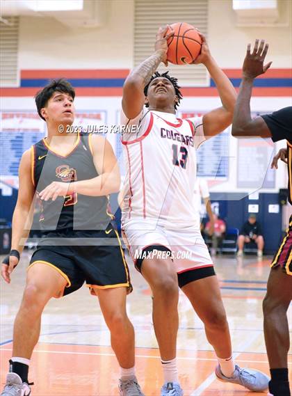 Thumbnail 1 in Coronado vs Clovis West (Tarkanian Classic) photogallery.