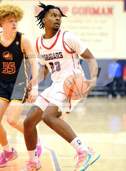 Thumbnail 2 in Coronado vs Clovis West (Tarkanian Classic) photogallery.