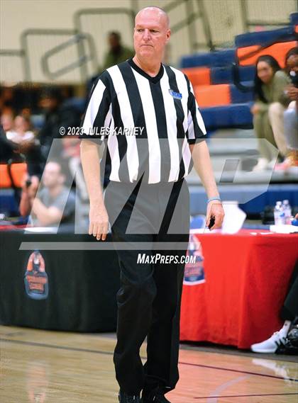 Thumbnail 1 in Coronado vs Clovis West (Tarkanian Classic) photogallery.