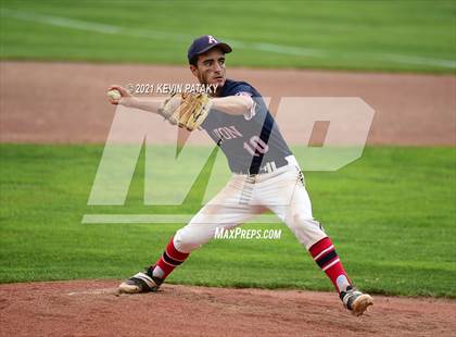 Thumbnail 3 in Avon vs. Daniel Hand (CIAC Class L Semifinal) photogallery.