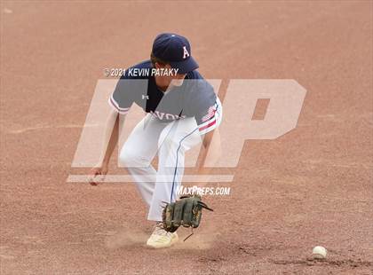 Thumbnail 1 in Avon vs. Daniel Hand (CIAC Class L Semifinal) photogallery.