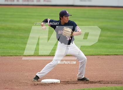 Thumbnail 1 in Avon vs. Daniel Hand (CIAC Class L Semifinal) photogallery.
