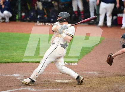 Thumbnail 2 in Avon vs. Daniel Hand (CIAC Class L Semifinal) photogallery.