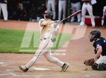 Thumbnail 1 in Avon vs. Daniel Hand (CIAC Class L Semifinal) photogallery.