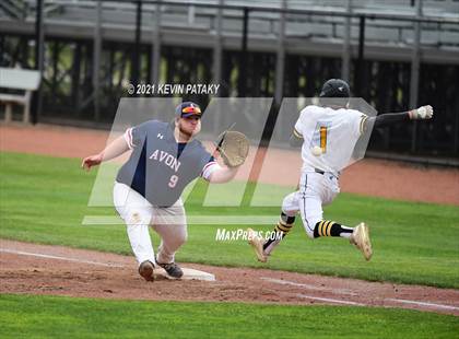 Thumbnail 1 in Avon vs. Daniel Hand (CIAC Class L Semifinal) photogallery.