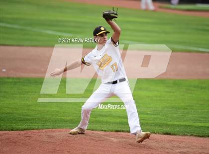 Thumbnail 1 in Avon vs. Daniel Hand (CIAC Class L Semifinal) photogallery.