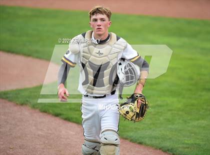 Thumbnail 3 in Avon vs. Daniel Hand (CIAC Class L Semifinal) photogallery.