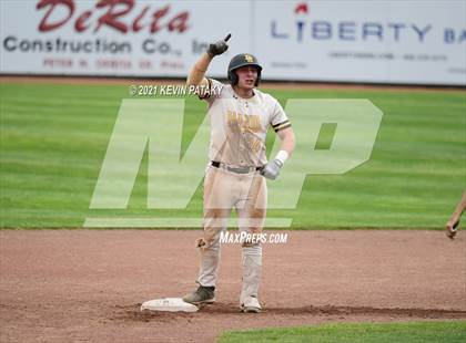 Thumbnail 3 in Avon vs. Daniel Hand (CIAC Class L Semifinal) photogallery.