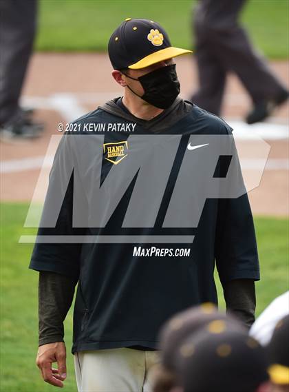 Thumbnail 1 in Avon vs. Daniel Hand (CIAC Class L Semifinal) photogallery.