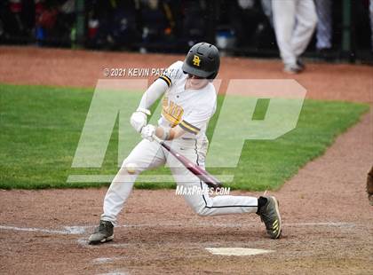 Thumbnail 1 in Avon vs. Daniel Hand (CIAC Class L Semifinal) photogallery.