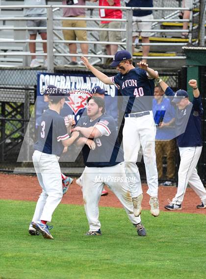 Thumbnail 1 in Avon vs. Daniel Hand (CIAC Class L Semifinal) photogallery.