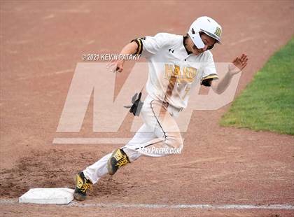 Thumbnail 2 in Avon vs. Daniel Hand (CIAC Class L Semifinal) photogallery.