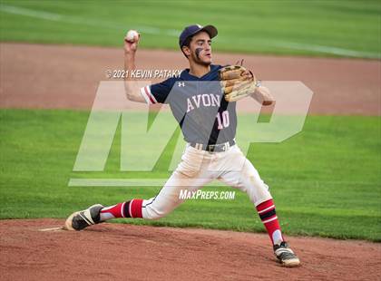 Thumbnail 2 in Avon vs. Daniel Hand (CIAC Class L Semifinal) photogallery.