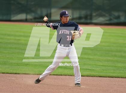 Thumbnail 3 in Avon vs. Daniel Hand (CIAC Class L Semifinal) photogallery.