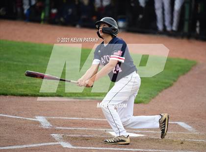 Thumbnail 1 in Avon vs. Daniel Hand (CIAC Class L Semifinal) photogallery.