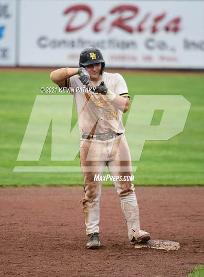 Thumbnail 3 in Avon vs. Daniel Hand (CIAC Class L Semifinal) photogallery.