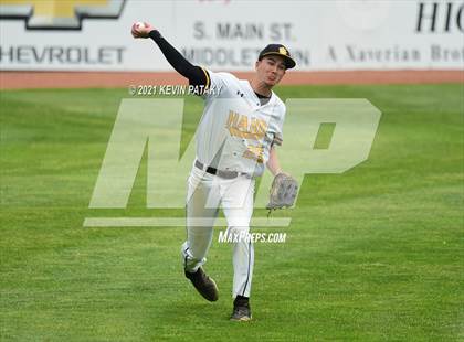 Thumbnail 3 in Avon vs. Daniel Hand (CIAC Class L Semifinal) photogallery.